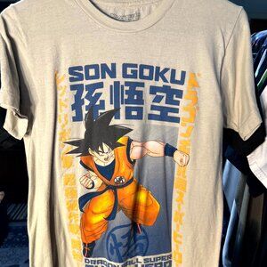 Dragon Ball Z Son Goku White 100% Cotton Graphic Print Tee T-Shirt SZ Small